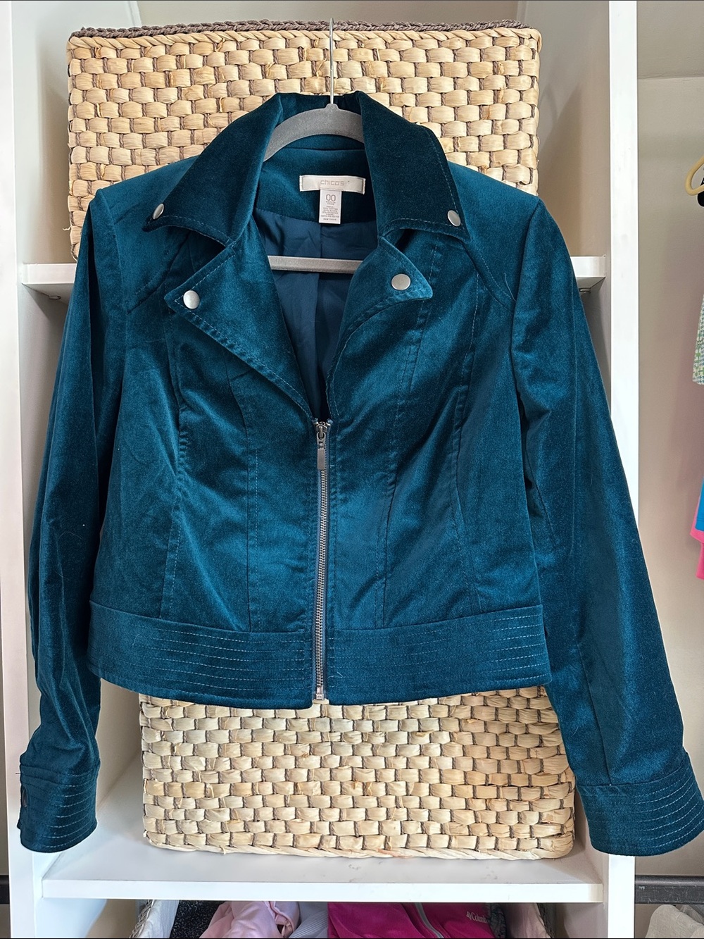 Chico's Teal Velvet Moto Jacket with Snap Lapels. Size xs/4